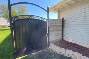 4091 W 76th Ln, Merrillville, IN 46410 - Photo 65