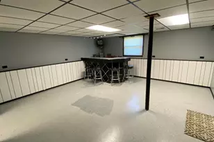 4091 W 76th Ln, Merrillville, IN 46410 - Photo 49