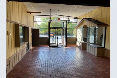 1650 45th Street #2 D&e, Munster, IN 46321 - Photo 3