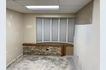 1650 45th Street #D, Munster, IN 46321 - Photo 7