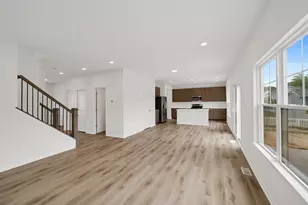 6195 Lakewood Ave, Portage, IN 46368 - Photo 9