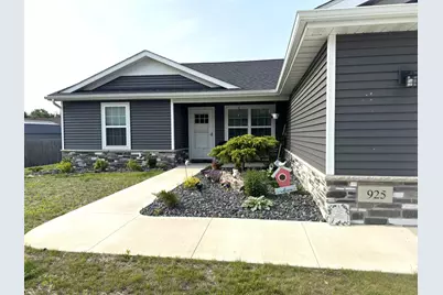 925 6th Avenue NW, Demotte, IN 46310 - Photo 3