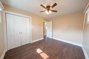 4310 W 22nd Pl, Gary, IN 46404 - Photo 13