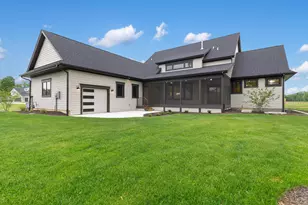 3350 Siena Dr, Valparaiso, IN 46385 - Photo 5