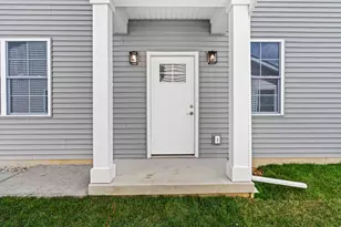 6373 Jasmine Ave, Portage, IN 46368 - Photo 3