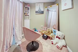 4856 Wegg Ave, East Chicago, IN 46312 - Photo 17