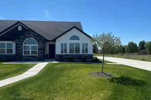 5436 Fountain Cir, Crown Point, IN 46307 - Photo 19