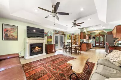 579 E 800 N, Wheatfield, IN 46392 - Photo 5