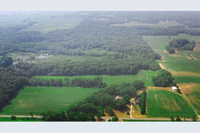 579 E 800 N, Wheatfield, IN 46392 - Photo 1