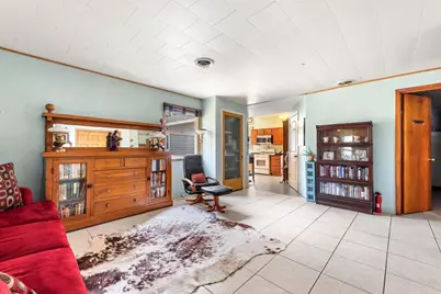 579 E 800 N, Wheatfield, IN 46392 - Photo 9