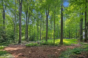 222 Crabapple Ln, Valparaiso, IN 46383 - Photo 9