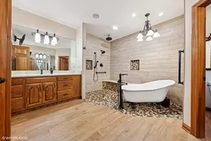 222 Crabapple Ln, Valparaiso, IN 46383 - Photo 21