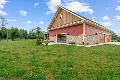 4512 E 117th Avenue, Crown Point, IN 46307 - Photo 5