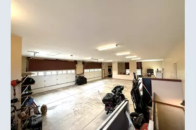 4512 E 117th Avenue, Crown Point, IN 46307 - Photo 33