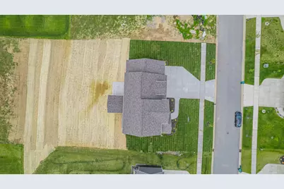 4805 Princess Drive, Valparaiso, IN 46383 - Photo 5