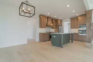 4805 Princess Dr, Valparaiso, IN 46383 - Photo 15