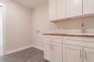 4805 Princess Dr, Valparaiso, IN 46383 - Photo 55