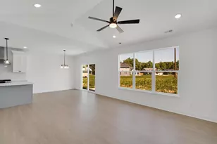 305 Apple Grove Ln, Valparaiso, IN 46385 - Photo 11