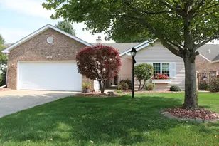 1641 Magnolia Dr, Hobart, IN 46342 - Photo 1