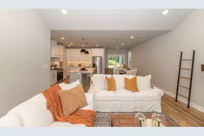 400 W 18th Street # A, La Porte, IN 46350 - Photo 7