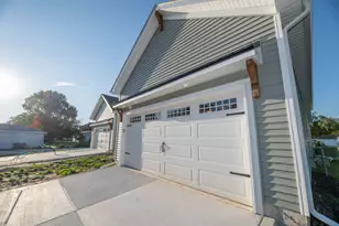 400 W 18th St, La Porte, IN 46350 - Photo 25