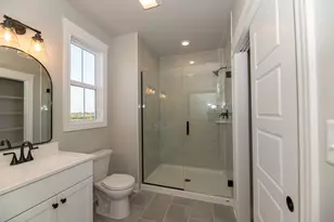 400 W 18th St, La Porte, IN 46350 - Photo 19