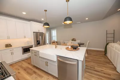 400 W 18th Street # A, La Porte, IN 46350 - Photo 11