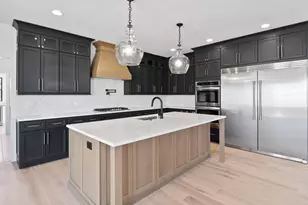 9601 Sweetspire Ave, Saint John, IN 46373 - Photo 15