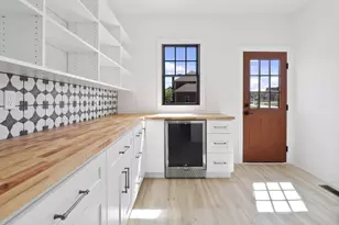 9601 Sweetspire Ave, Saint John, IN 46373 - Photo 17