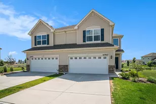 10927 Illinois Dr, Crown Point, IN 46307 - Photo 5