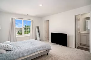 10927 Illinois Dr, Crown Point, IN 46307 - Photo 15