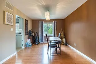 8624 Garfield Ave, Munster, IN 46321 - Photo 11