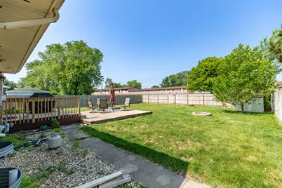 8624 Garfield Avenue, Munster, IN 46321 - Photo 25