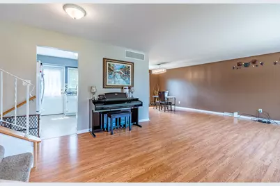 8624 Garfield Avenue, Munster, IN 46321 - Photo 7