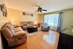 114 Beech Ct, Hebron, IN 46341 - Photo 3