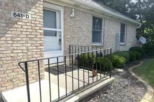 641 D Begonia St SE, Demotte, IN 46310 - Photo 3