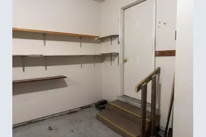 641 D Begonia Street SE, Demotte, IN 46310 - Photo 37