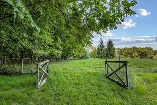 10406 N 300 E, La Porte, IN 46350 - Photo 13