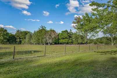 10406 N 300 E, La Porte, IN 46350 - Photo 15
