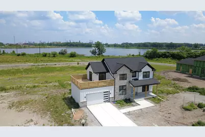 2231 Davis Avenue, Hammond, IN 46320 - Photo 1