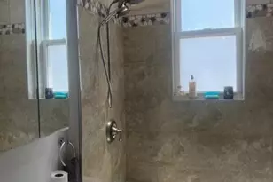 1511 Roberts Ave, Whiting, IN 46394 - Photo 5