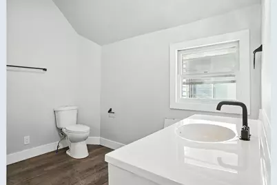 4722 Tod Avenue, East Chicago, IN 46312 - Photo 11