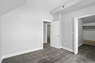 4722 Tod Ave, East Chicago, IN 46312 - Photo 23