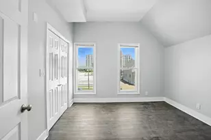 4722 Tod Ave, East Chicago, IN 46312 - Photo 21