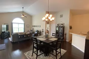 5225 E 109th Pl, Crown Point, IN 46307 - Photo 7