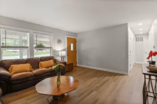 461 Washington Park Blvd, Michigan City, IN 46360 - Photo 5