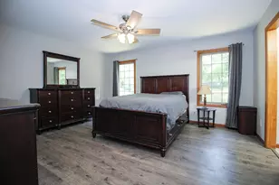 11546 Georgetown Dr, Demotte, IN 46310 - Photo 13