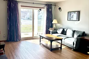 1086 Millpond Rd, Valparaiso, IN 46385 - Photo 3