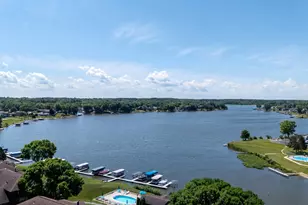 2545 E Lakeshore Dr, Crown Point, IN 46307 - Photo 3