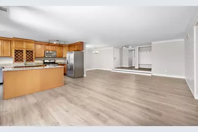 2545 E Lakeshore Drive, Crown Point, IN 46307 - Photo 5